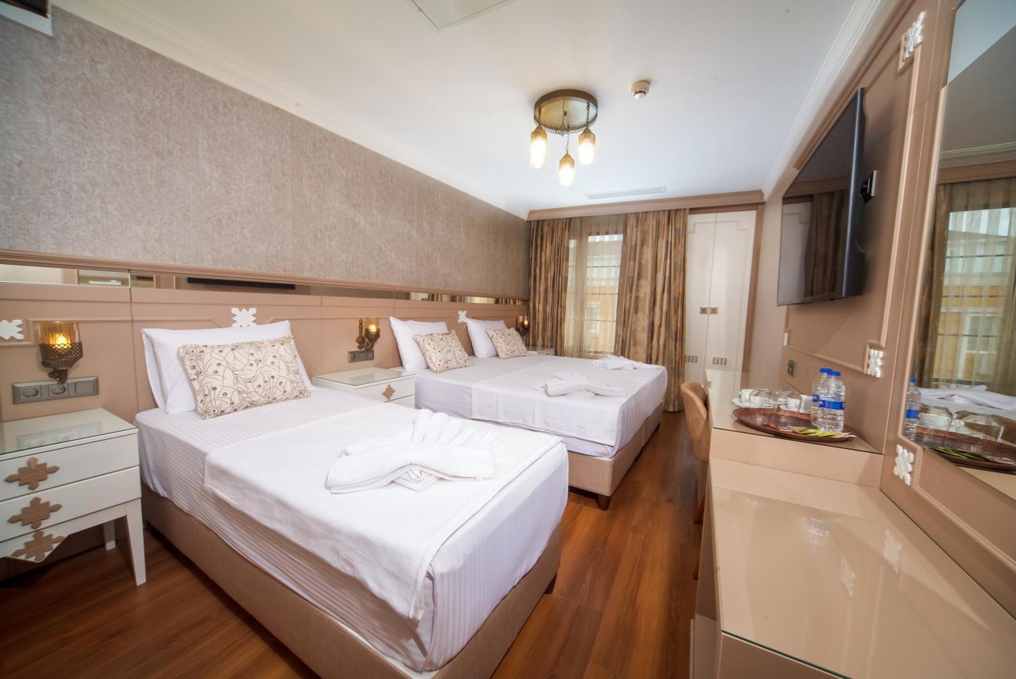 Belmond Hotel Стамбул Экстерьер фото
